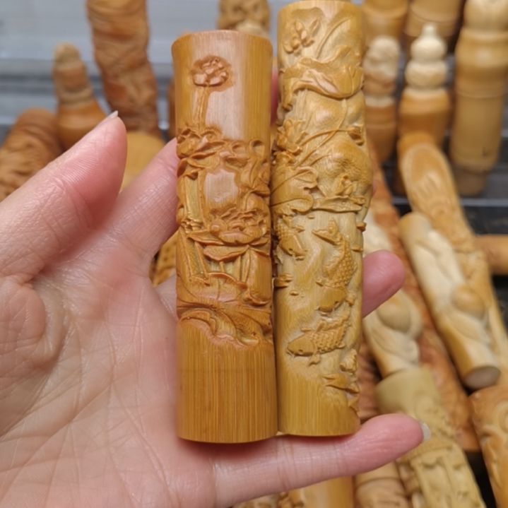 二***孽竹红皮料子浮雕荷花荷花