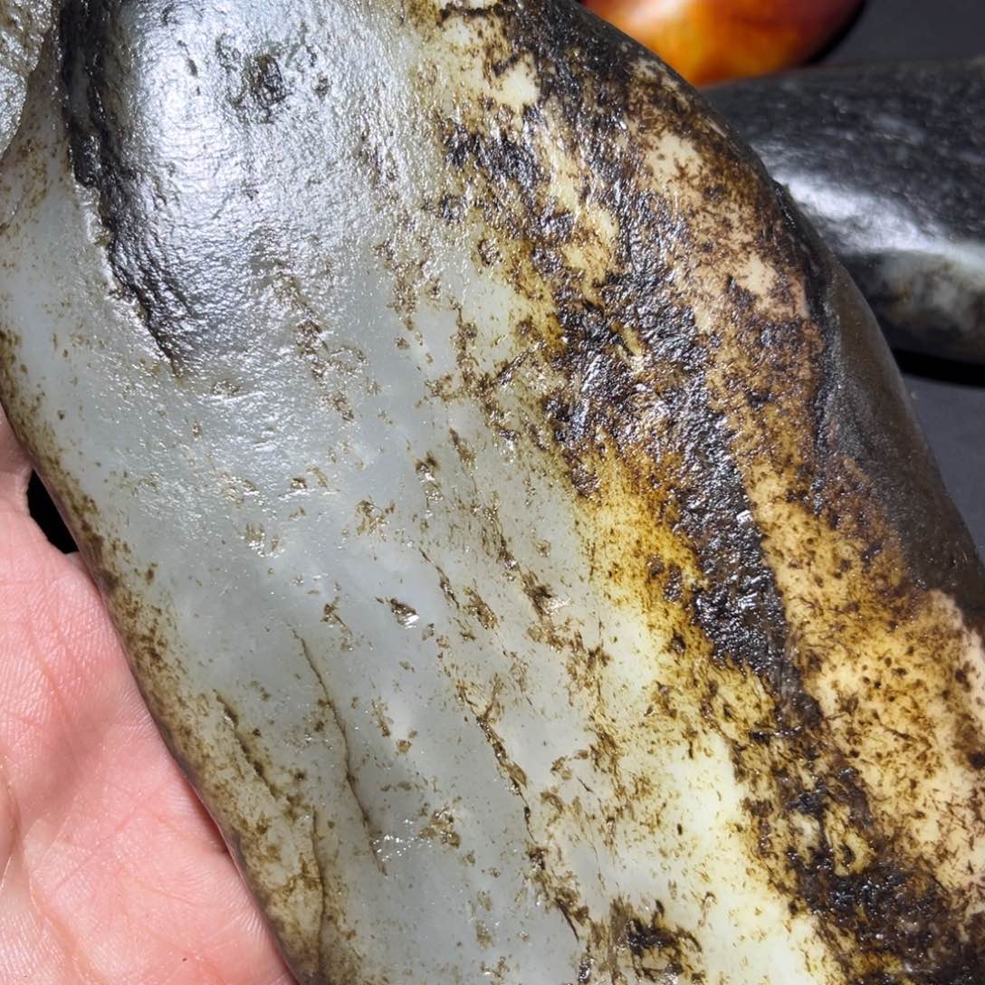 和田玉未镶嵌珠宝奇石