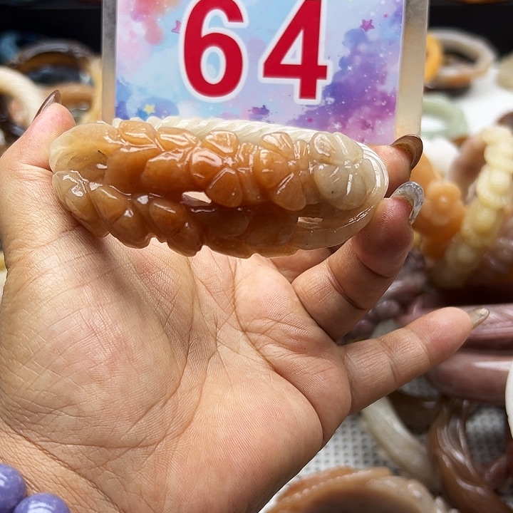 未镶嵌手镯石英岩玉