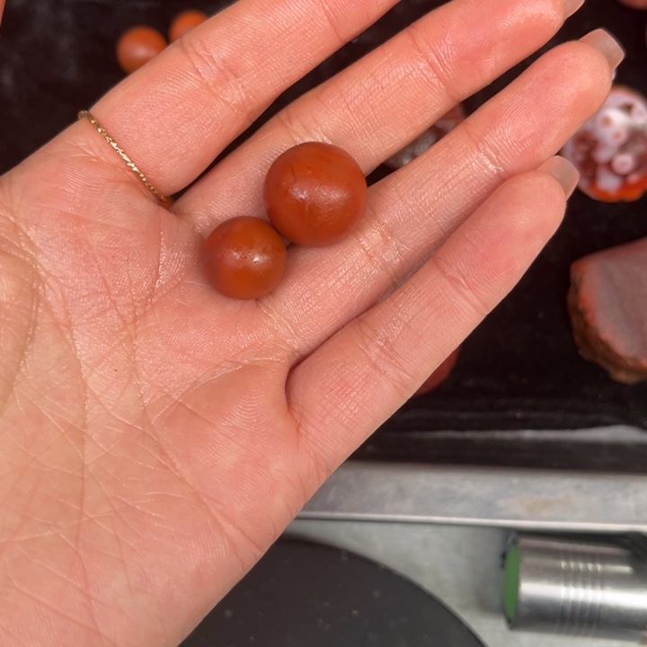 南红玛瑙未镶嵌珠子@**喂