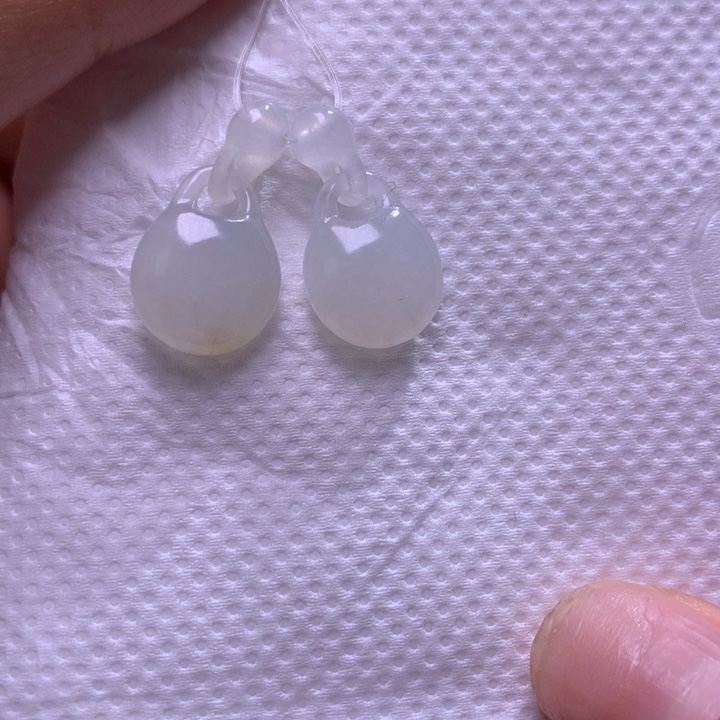 定制翡翠未镶嵌耳饰