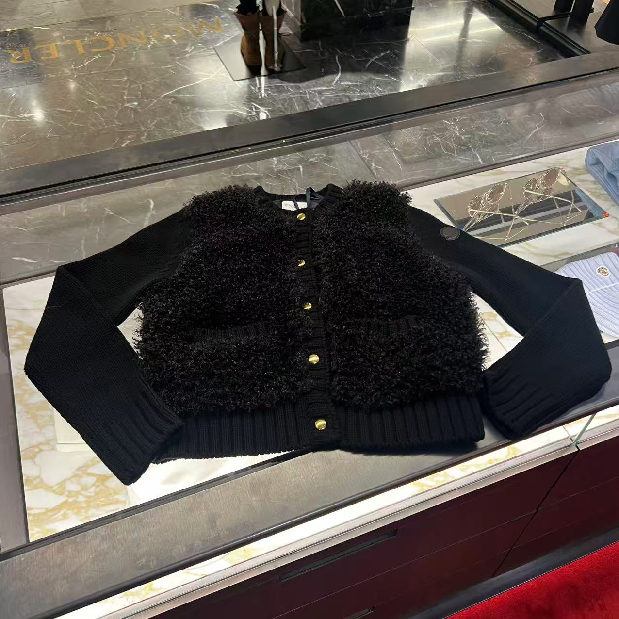 未使用 MONCLER 盟可睐25女士加衬和羊毛纽扣开衫cardigan 