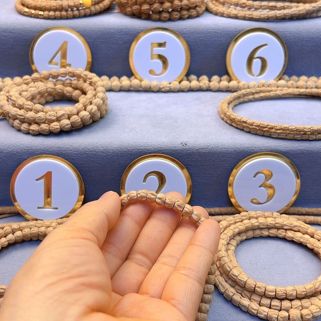 柏香籽/百香籽吊坠走**停