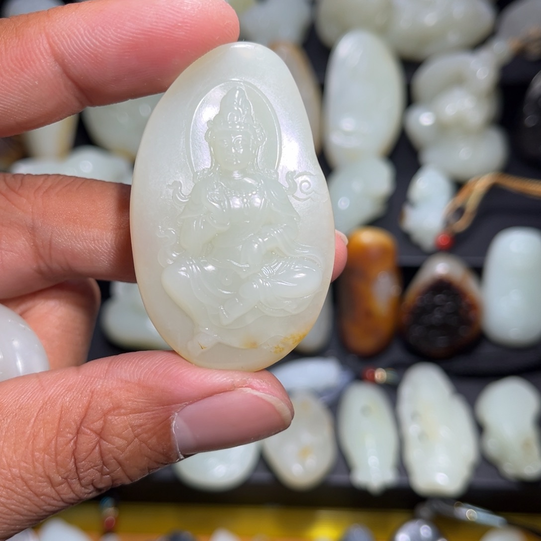 和田玉颈饰未镶嵌朋*