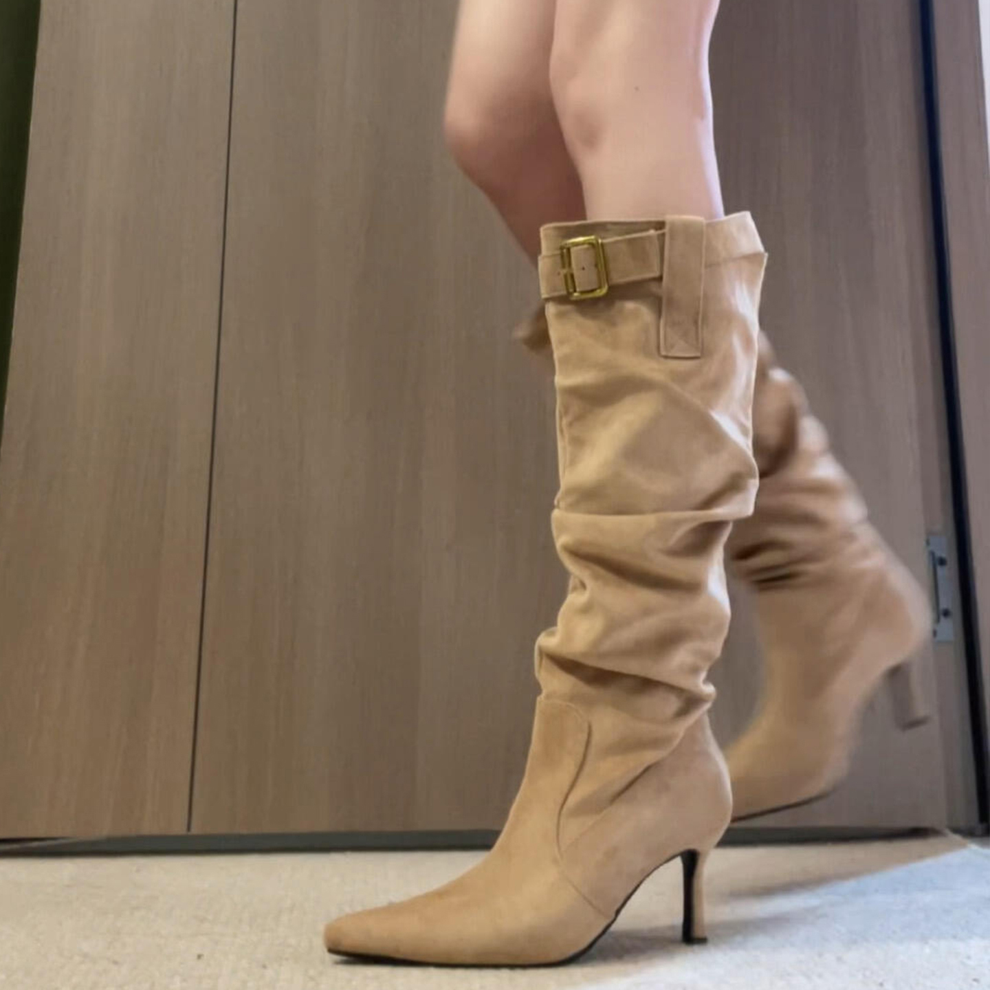 软皮版~2025秋冬胖MM宽筒细跟尖头高跟堆堆长筒靴女不过膝骑士靴