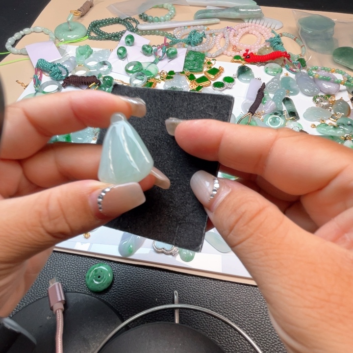 颈饰未镶嵌翡翠21