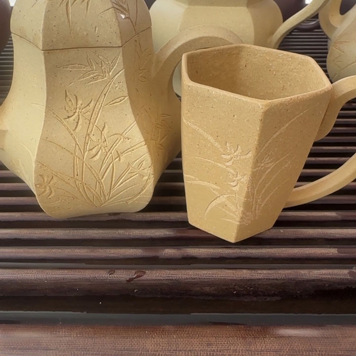 竹***堂紫砂茶壶密密麻麻