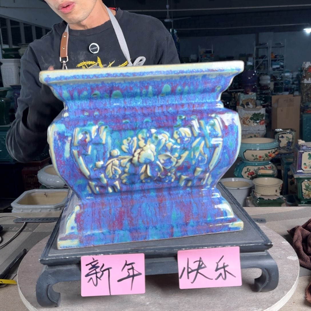 一风堂石湾花盆。