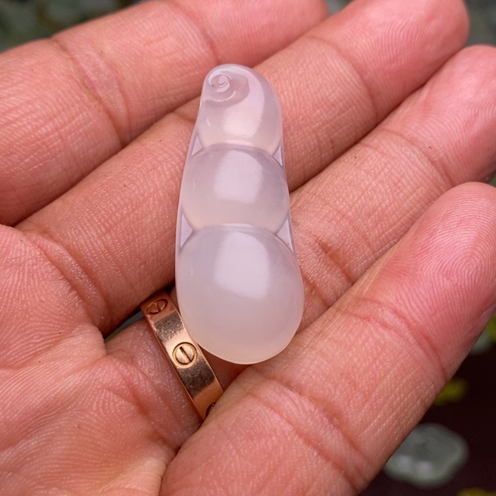 蛇纹石玉颈饰合金136