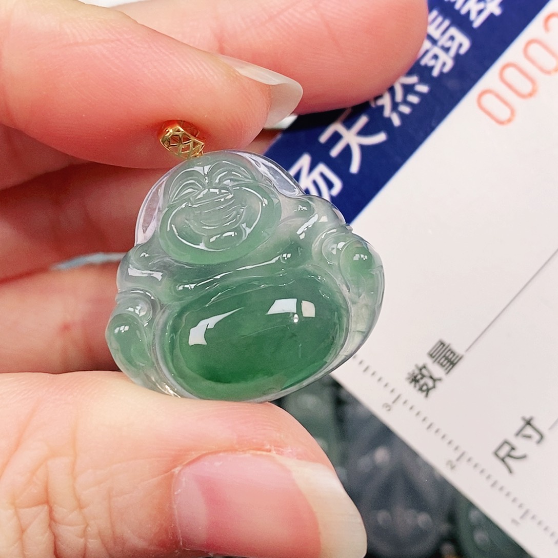 翡翠18K金镶嵌颈饰