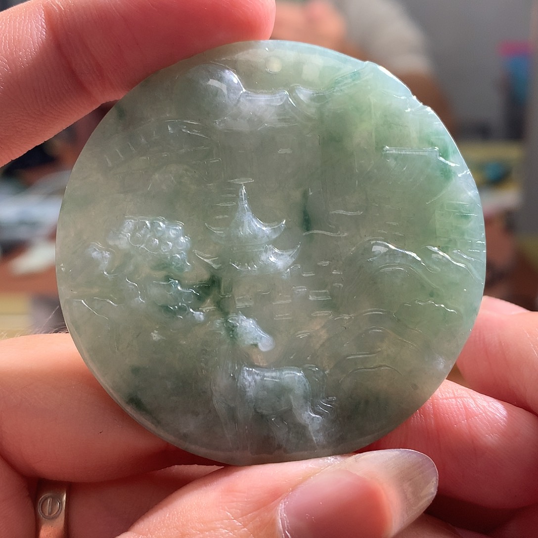翡翠未镶嵌颈饰翡翠