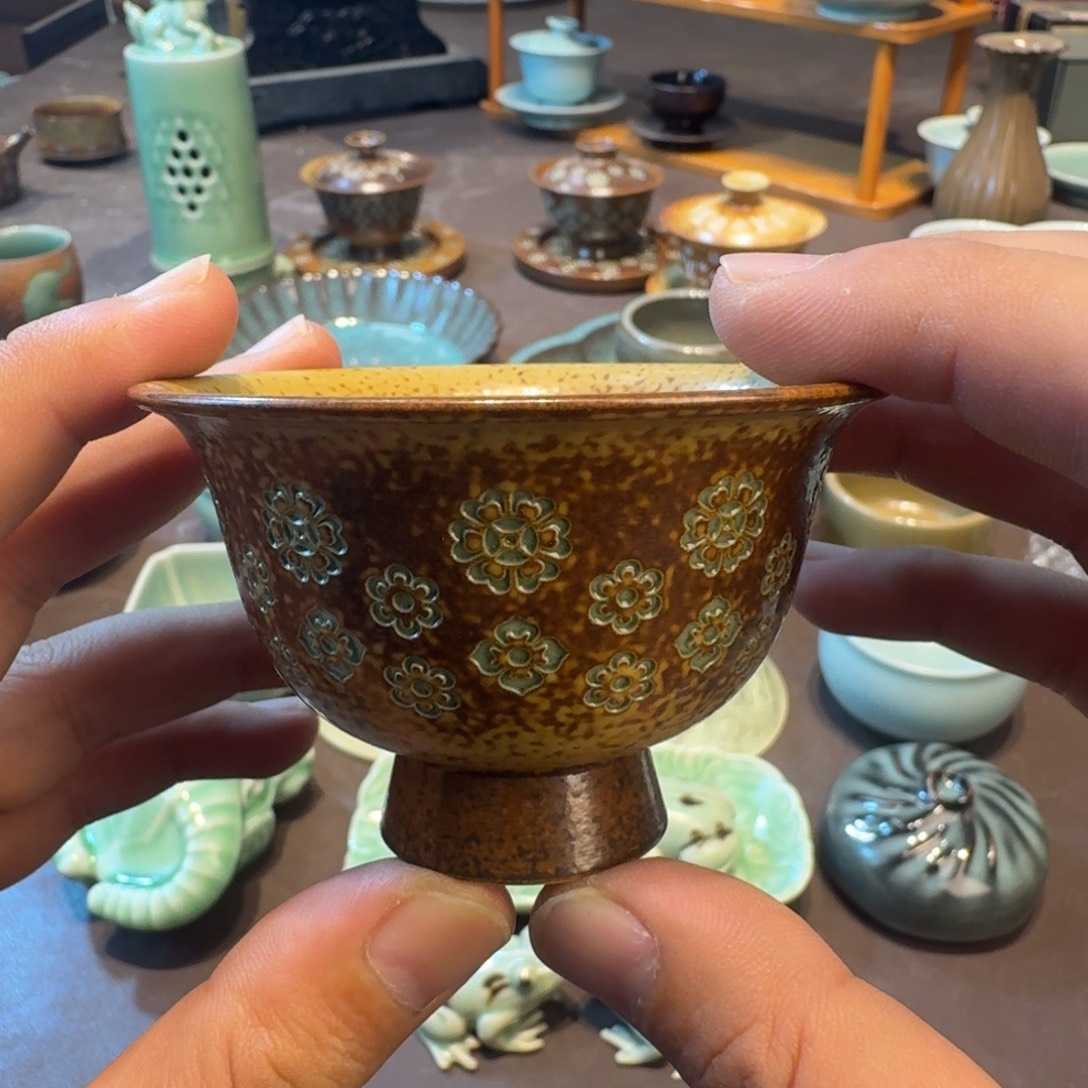 龙泉青瓷茶具微瑕