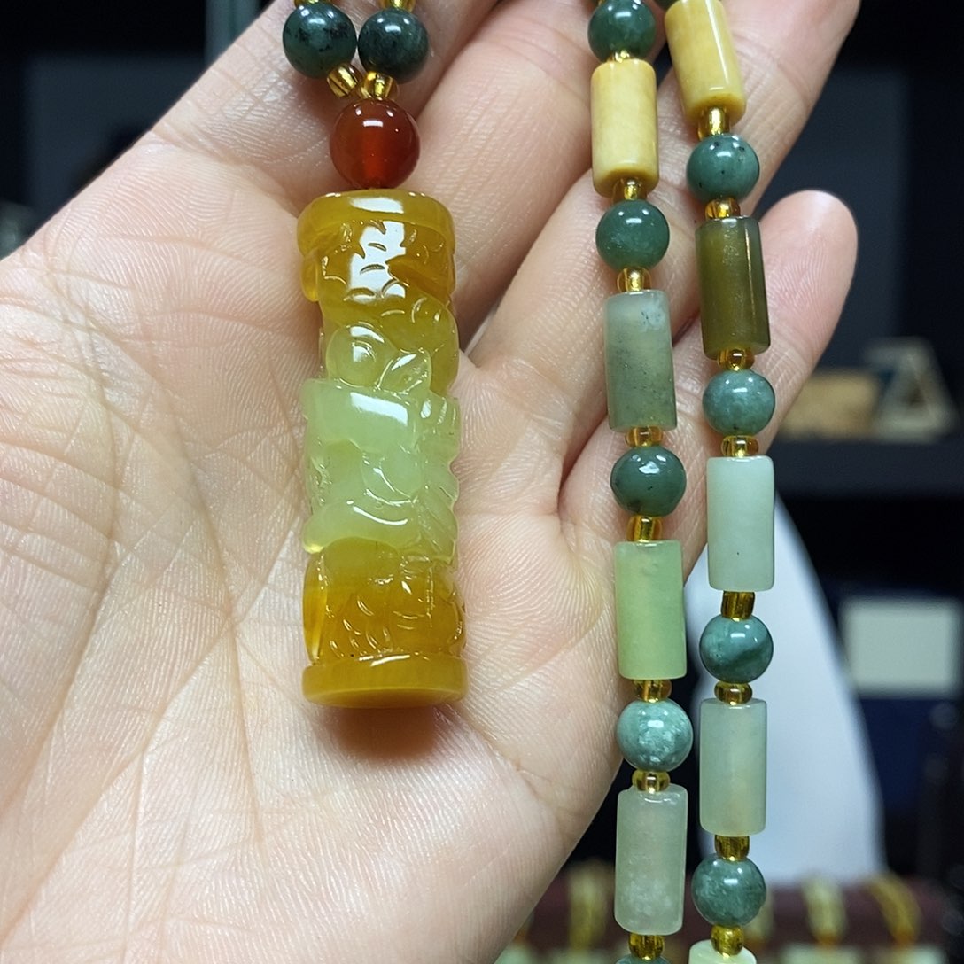 岫玉挂件吊坠未镶嵌