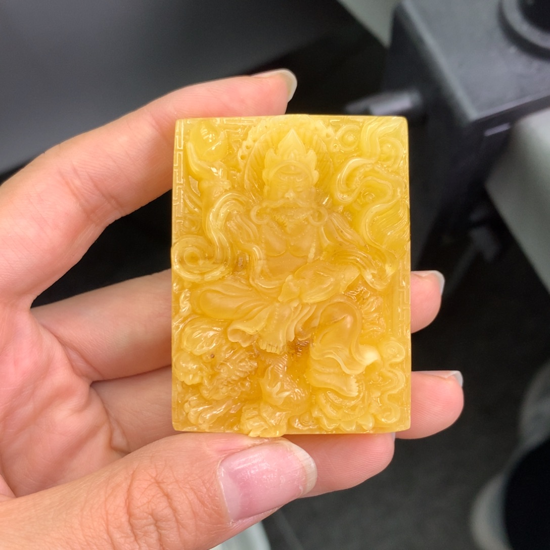 琥珀未镶嵌珠宝奇石53*49*15