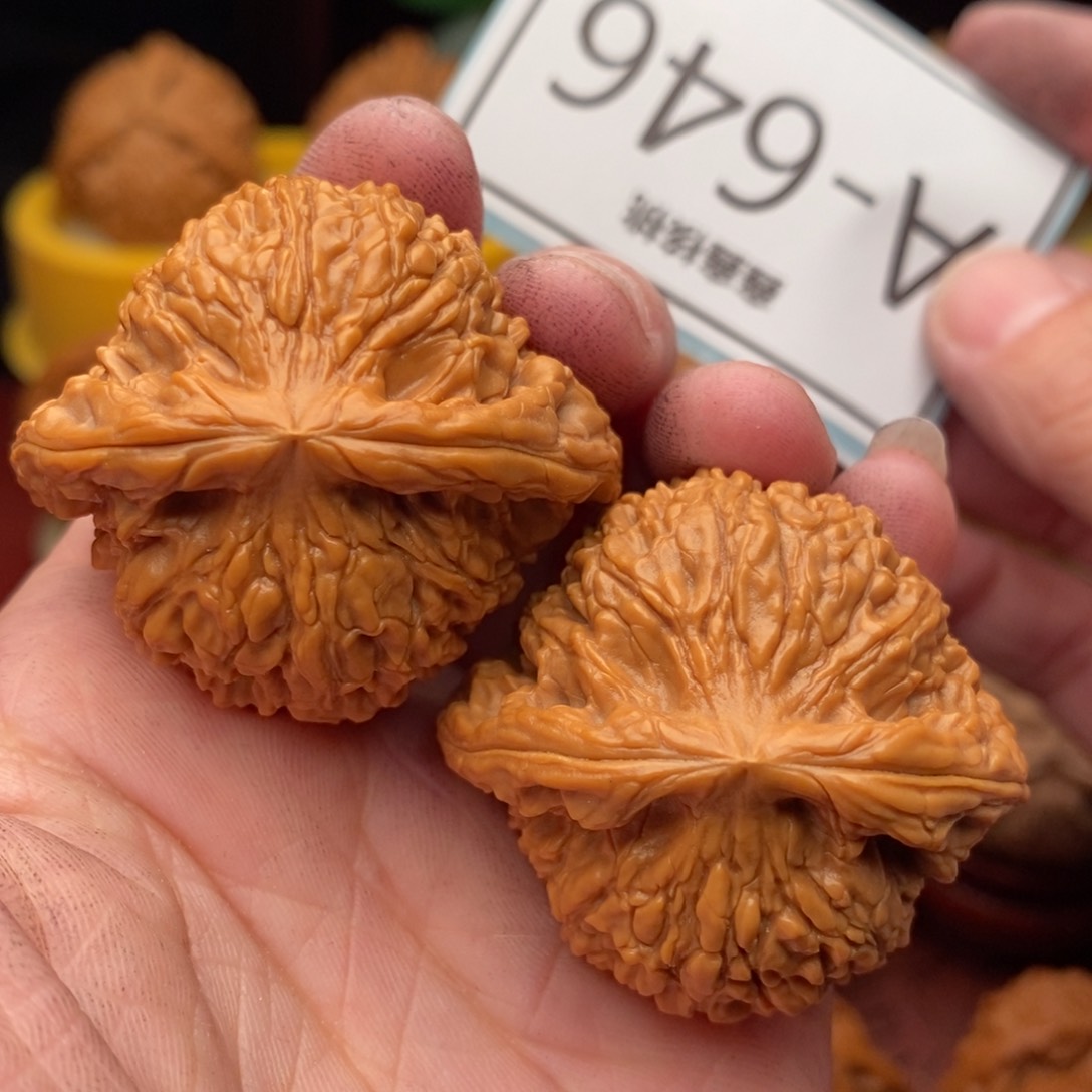 文玩核桃把件南疆41