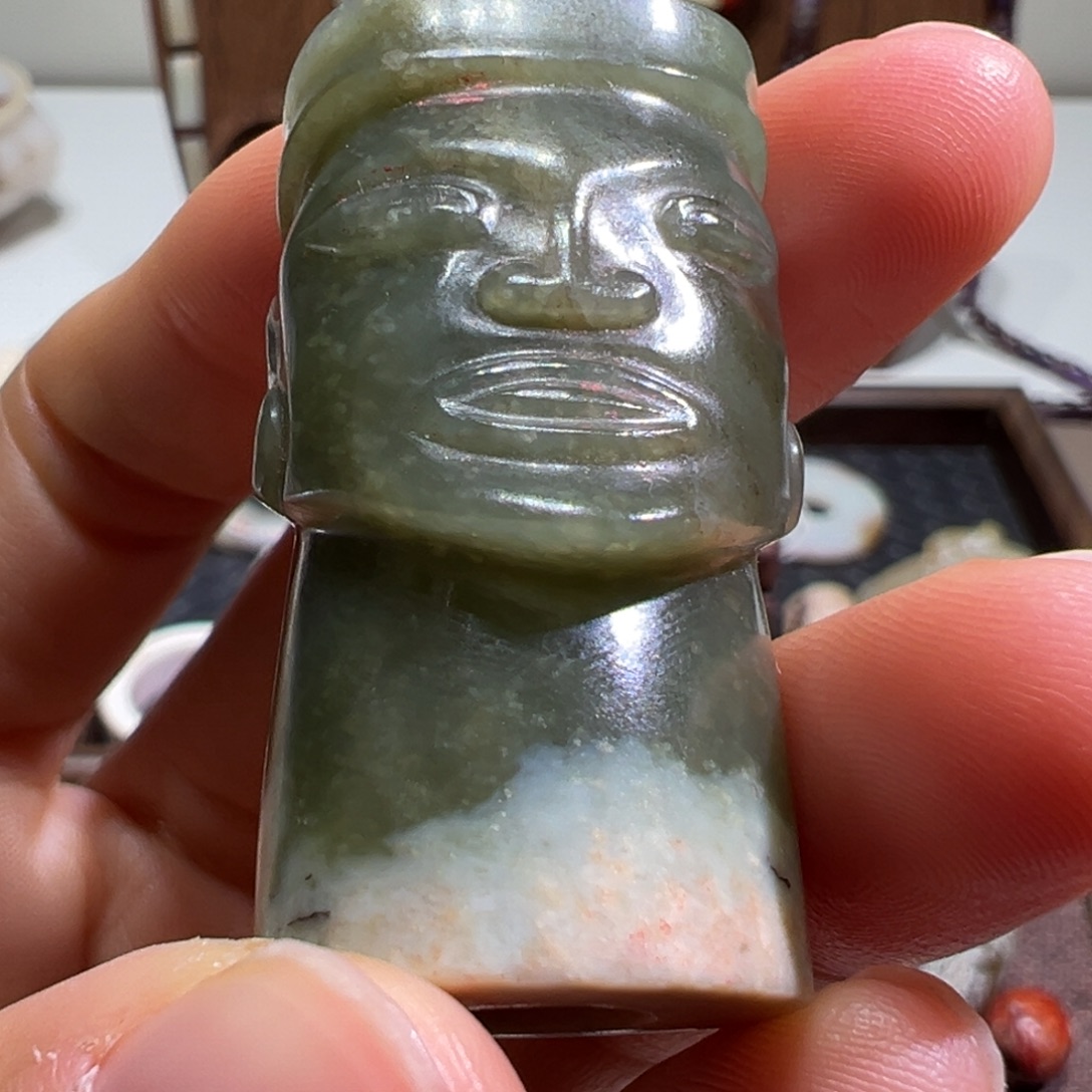 小***侠和田玉未镶嵌挂件