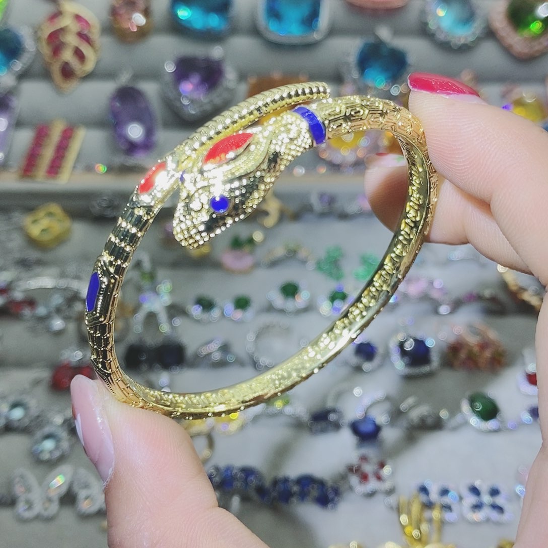 【闪购商品】托帕石耳饰银S925镶嵌