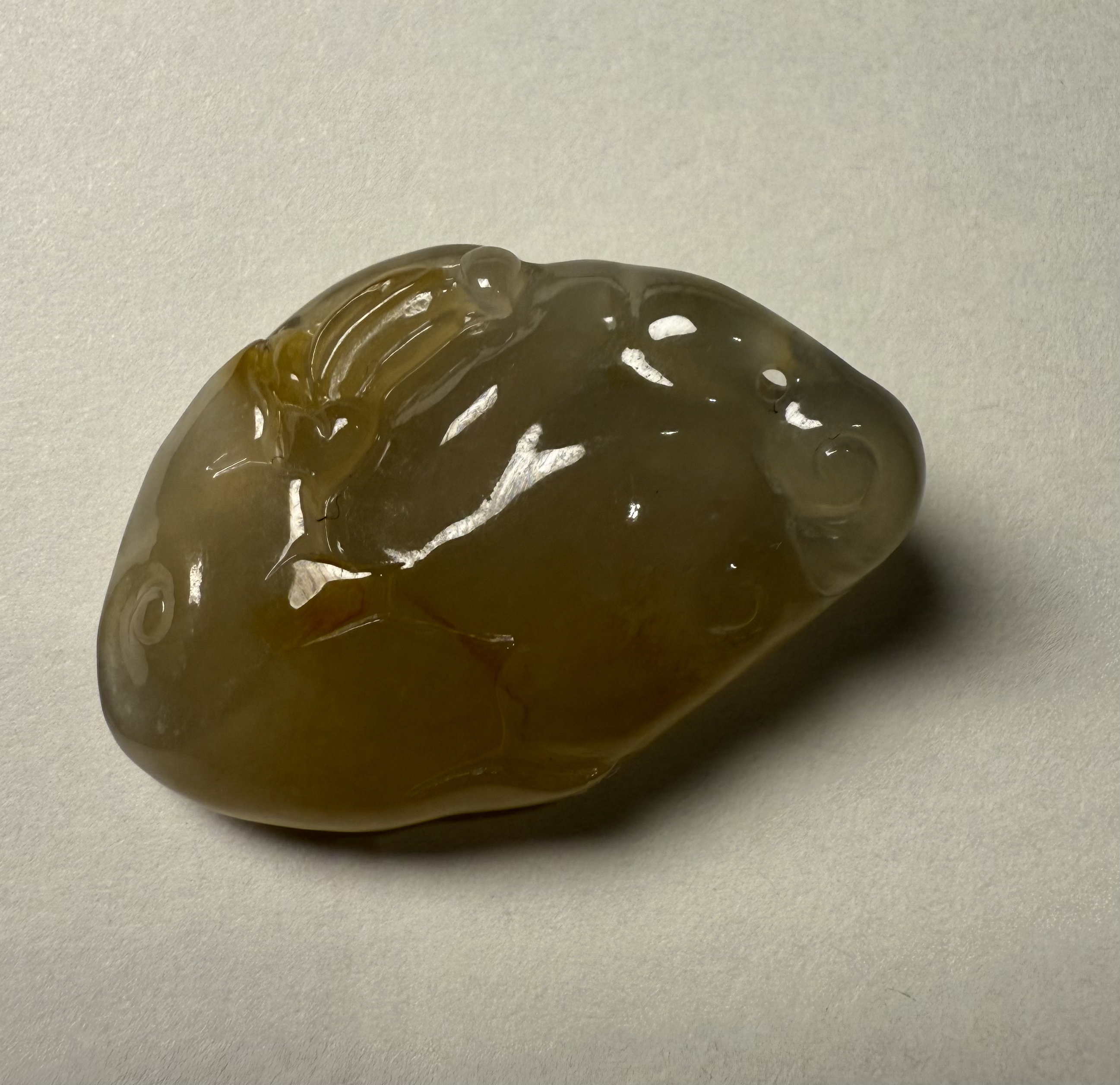 冰润黄翡精雕吊饰