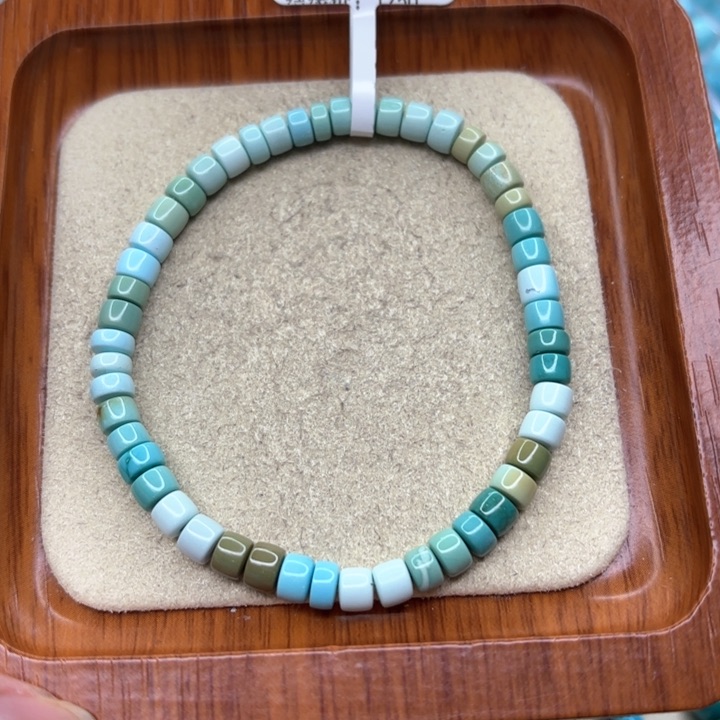 绿松石手链未镶嵌