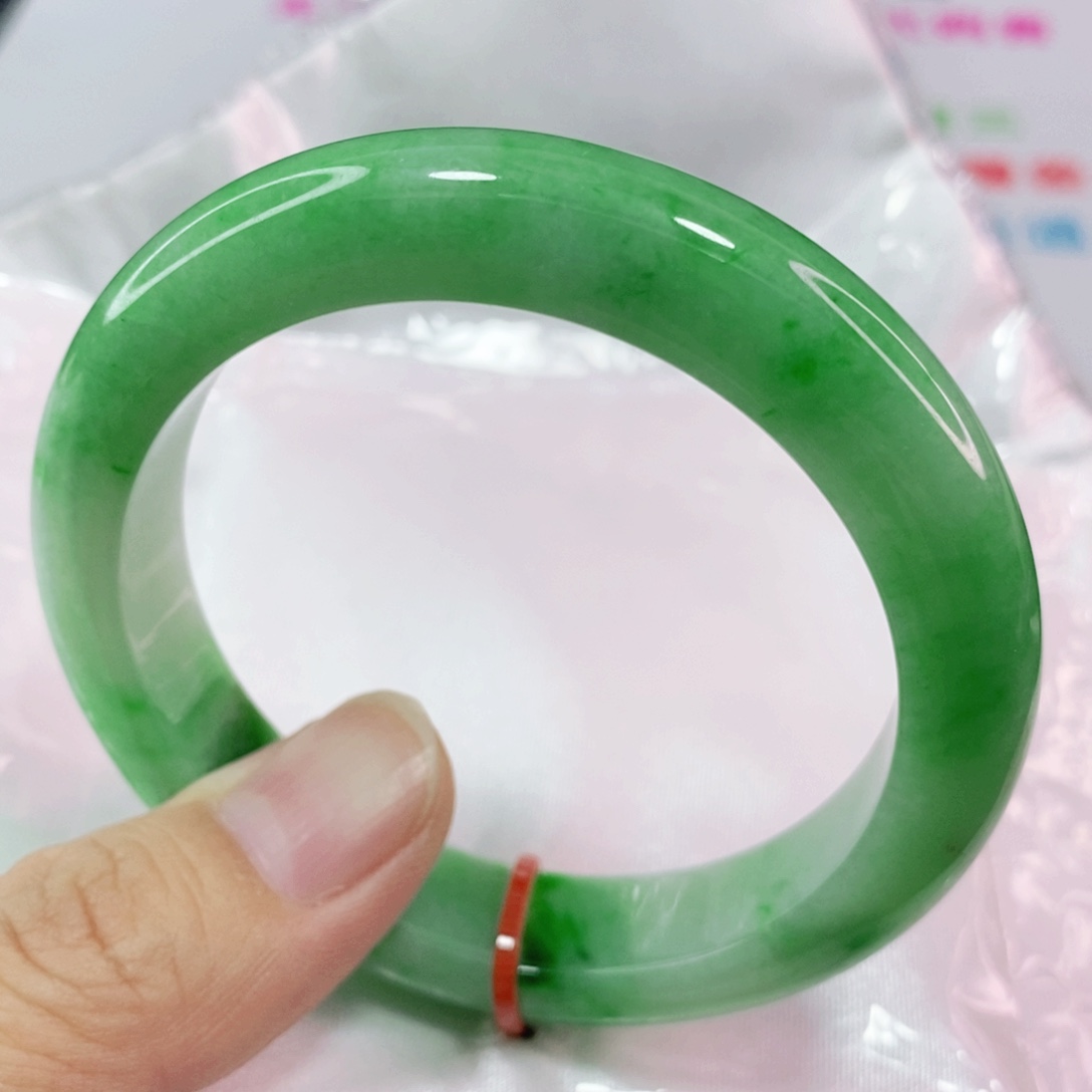 未镶嵌手镯翡翠5556圈口高质量