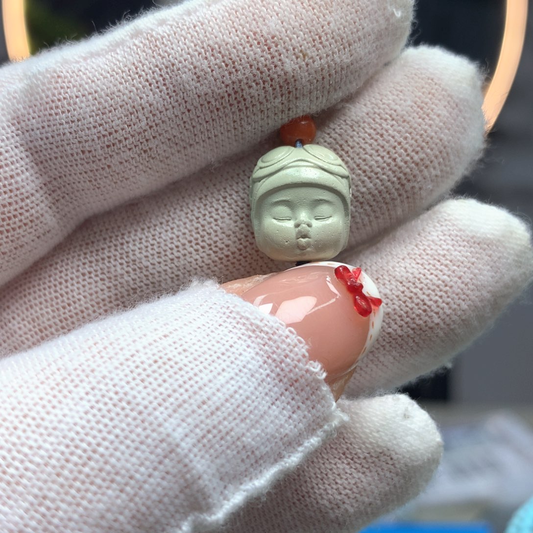 绿松石未镶嵌挂件