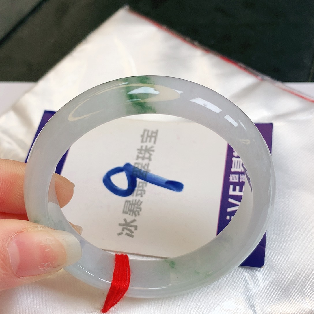 翡翠手镯未镶嵌缅甸天然a货翡翠