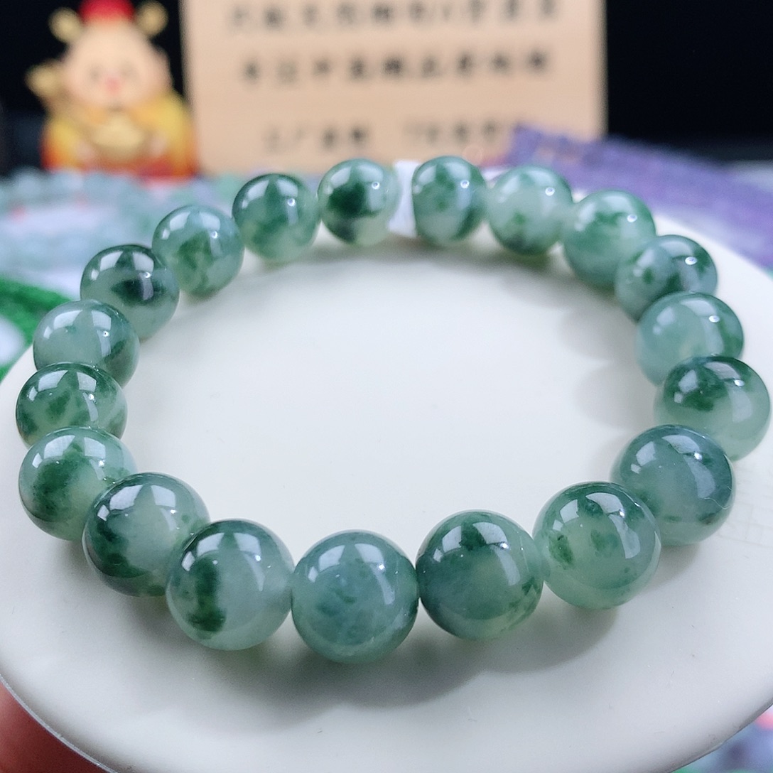 翡翠手链未镶嵌卡10