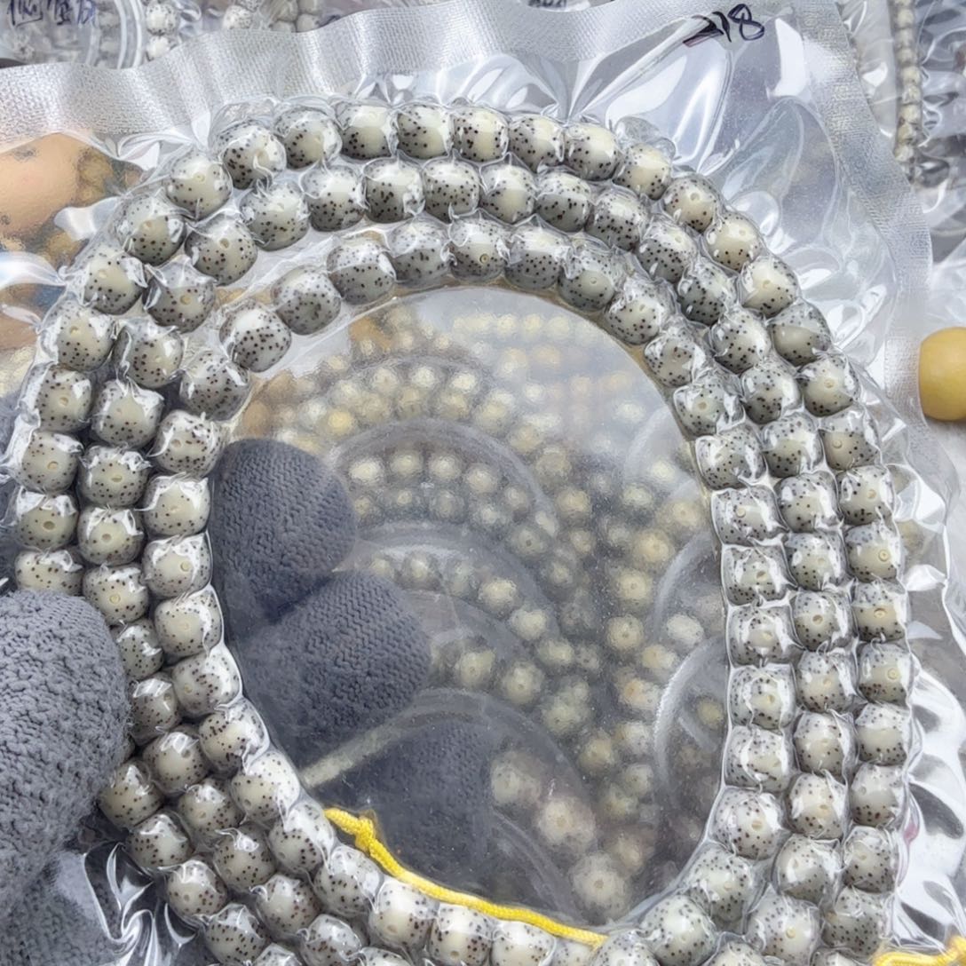 星月菩提手串9/8108长串