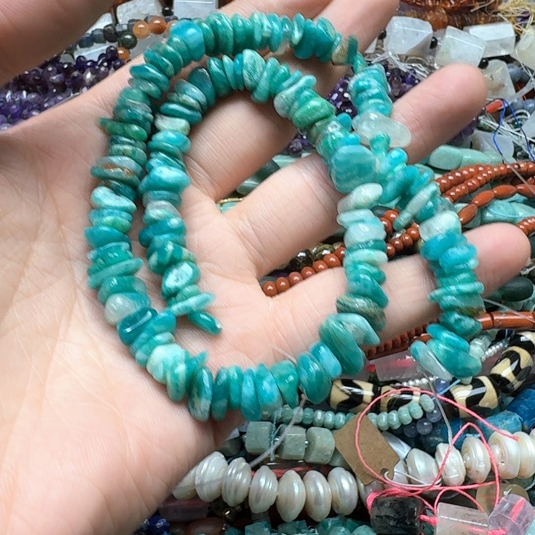 玛瑙/玉髓合金珠宝半成品一条10mm天河石