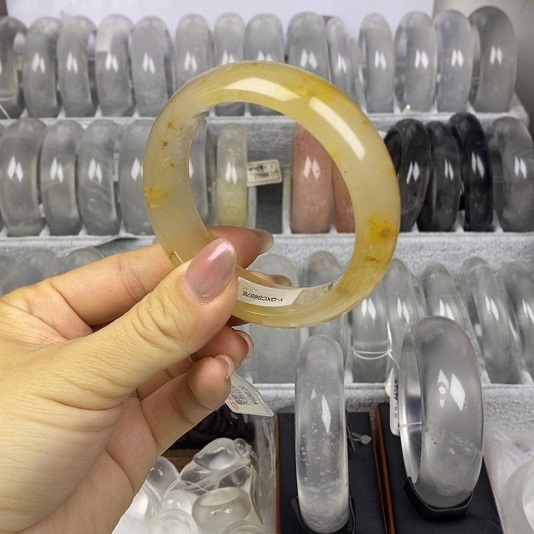 石英质玉未镶嵌手镯56.7桂花糕6576