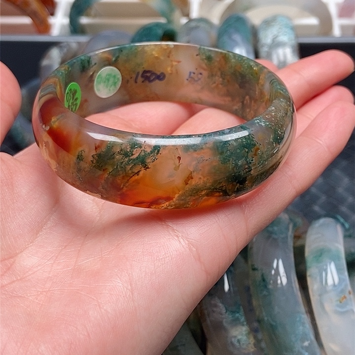 手镯玛瑙/玉髓未镶嵌陈*平