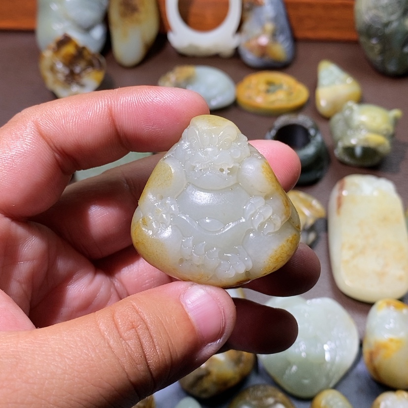 【闪购商品】和田玉颈饰未镶嵌蹦****擦定制