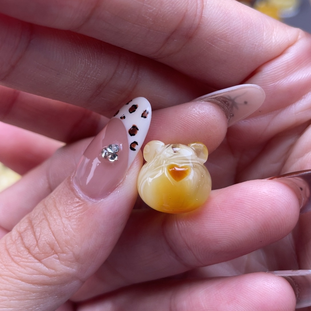 裸石琥珀未镶嵌圆**满蜜蜡