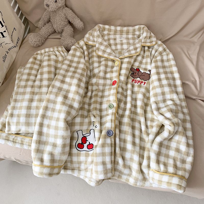 卡通苹果小狗珊瑚绒睡衣女款秋冬季加厚保暖法兰绒学生家居服套装
