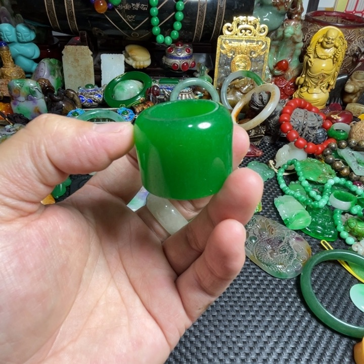 滴血莲花菩提把件