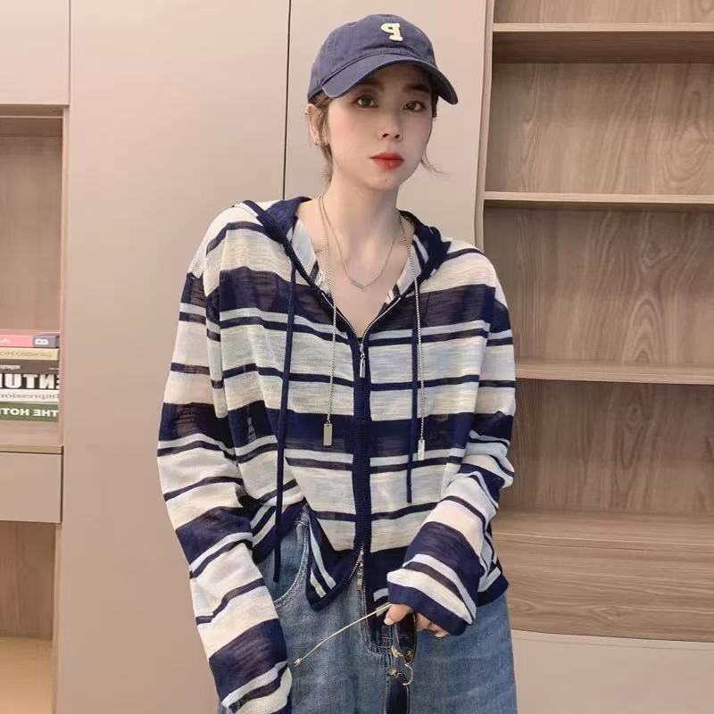 熙兰雅 新款小众气质条纹连帽针织开衫上衣女 新选v1373 J6021