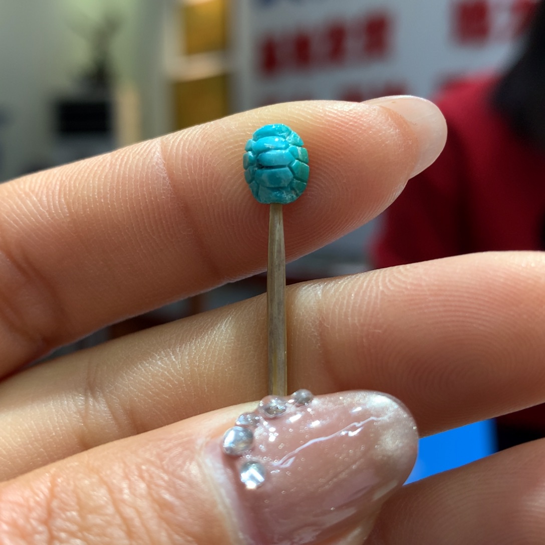 绿松石配饰未镶嵌