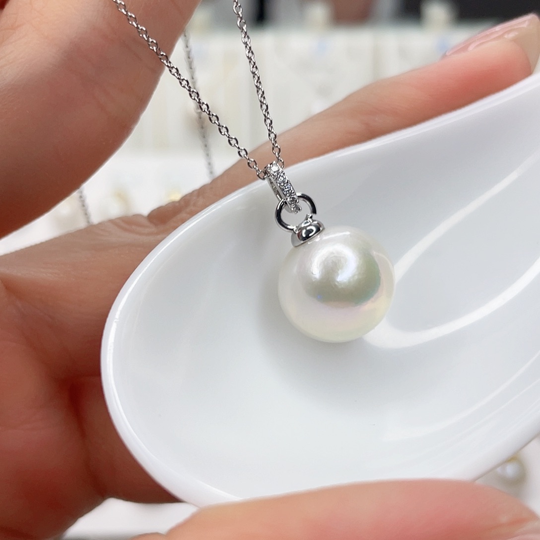 淡水珍珠吊坠(赠链)未镶嵌