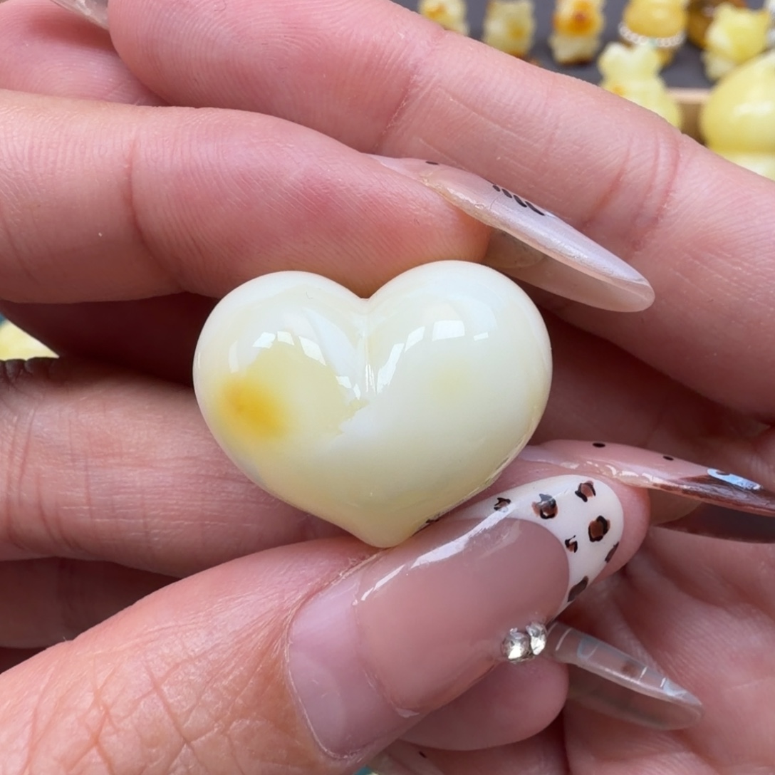 琥珀未镶嵌裸石蜜蜡