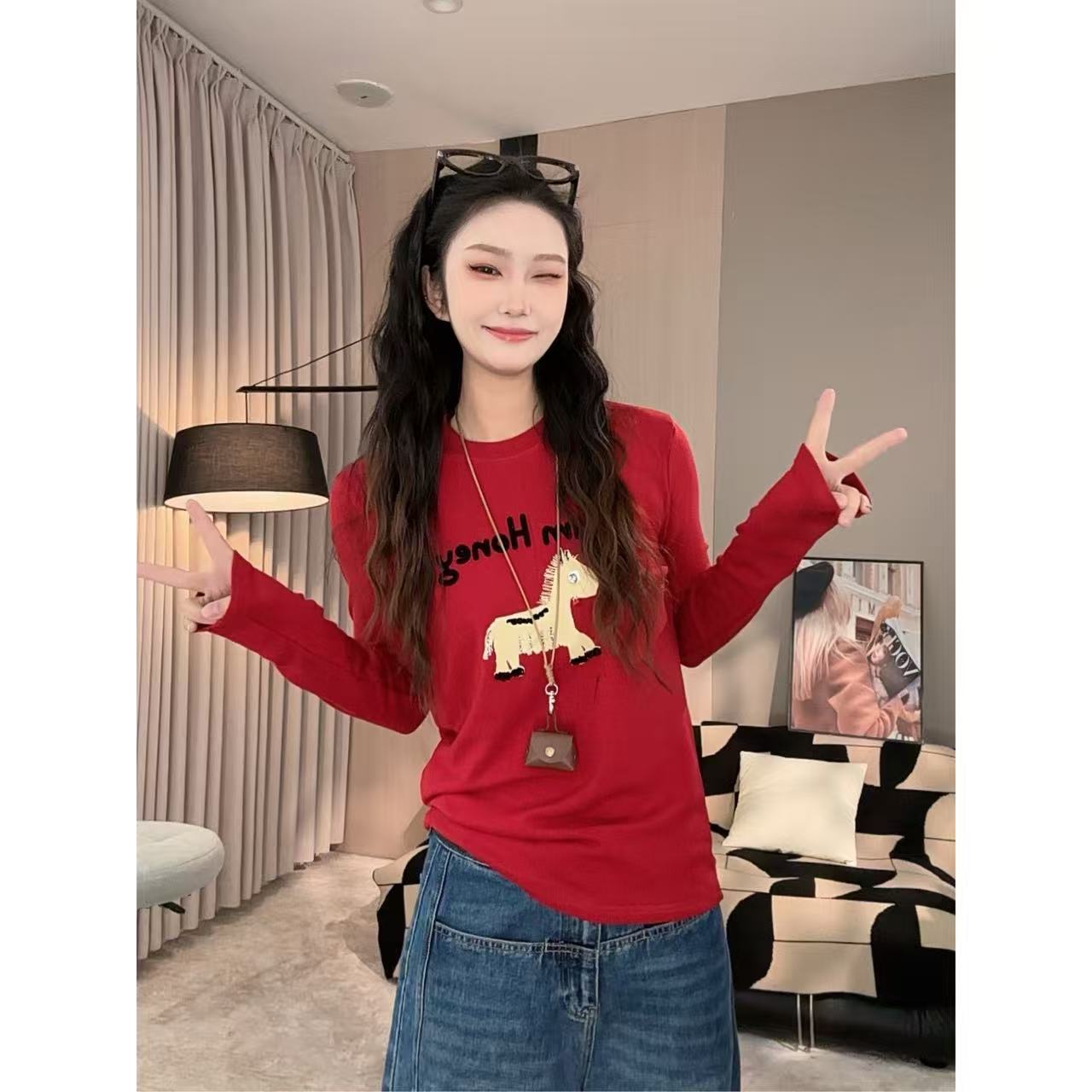 ANGEL HUE-秋冬「呆滞小马」个性慵懒软糯显瘦内搭长袖T恤10224
