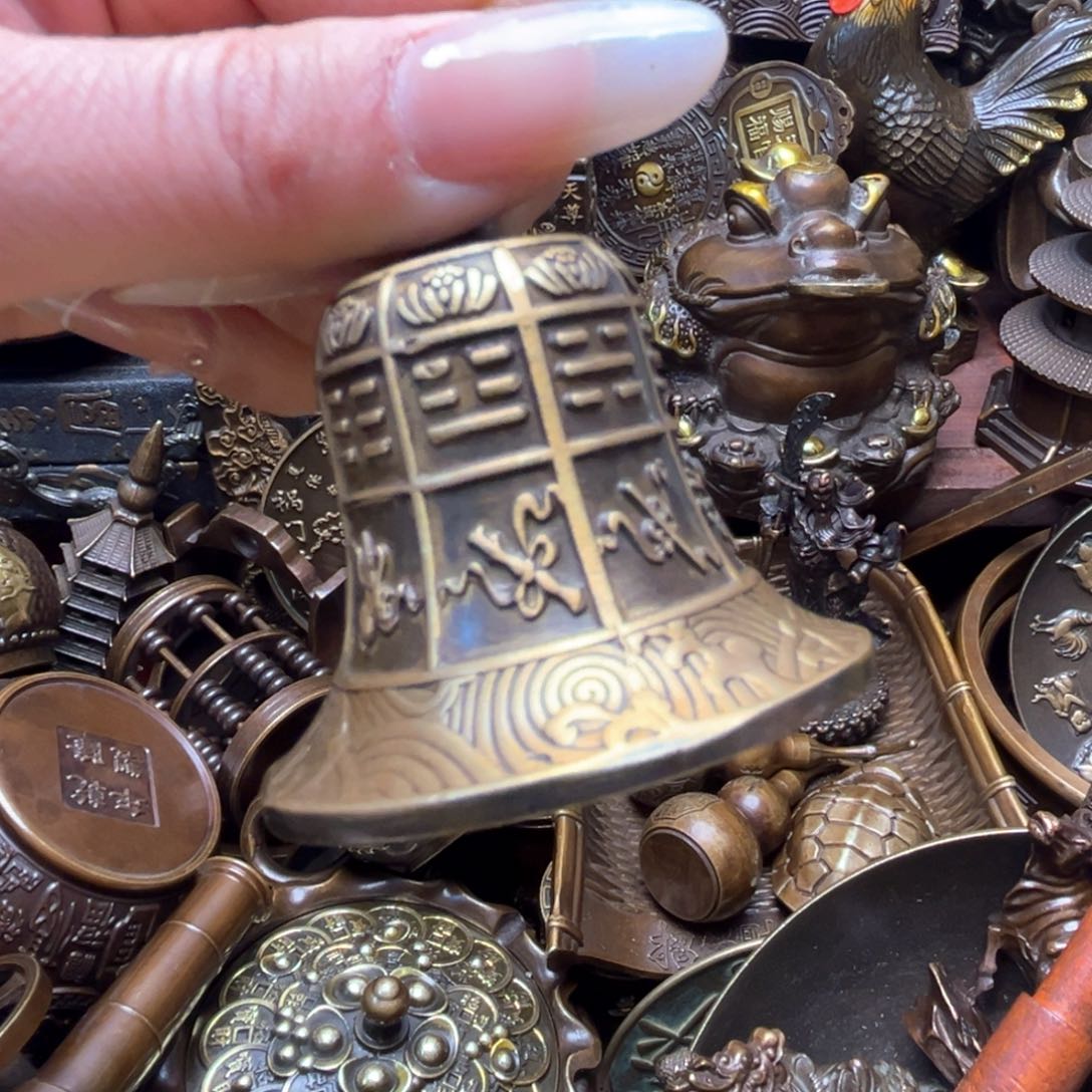 精美铜器点击下单