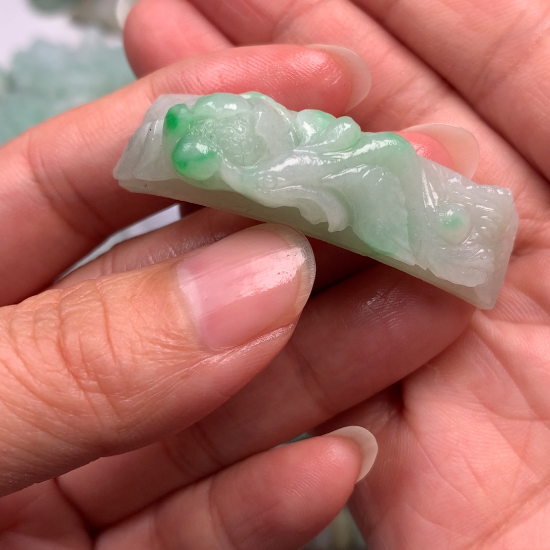 定制翡翠未镶嵌翡翠