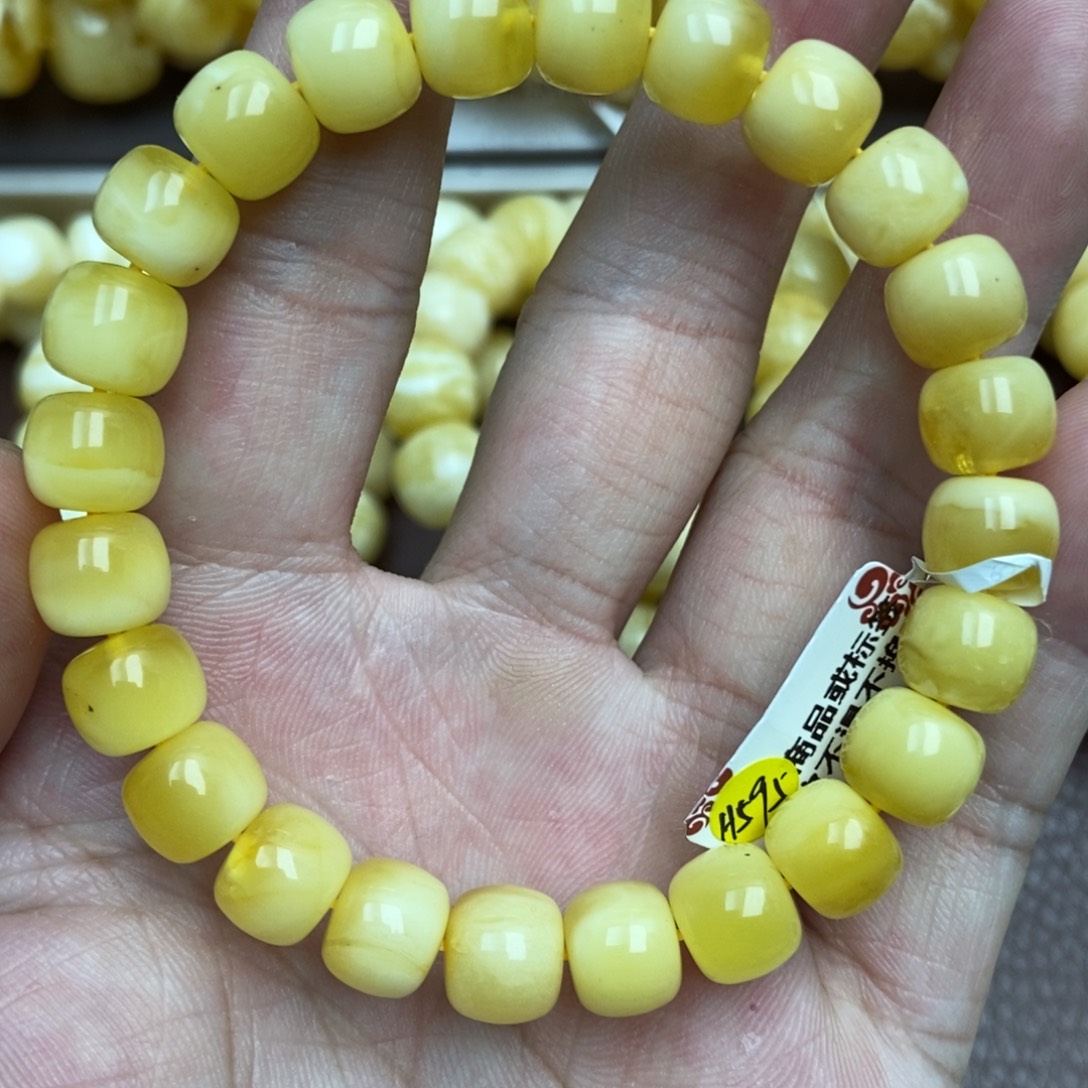 琥珀未镶嵌珠宝奇石8