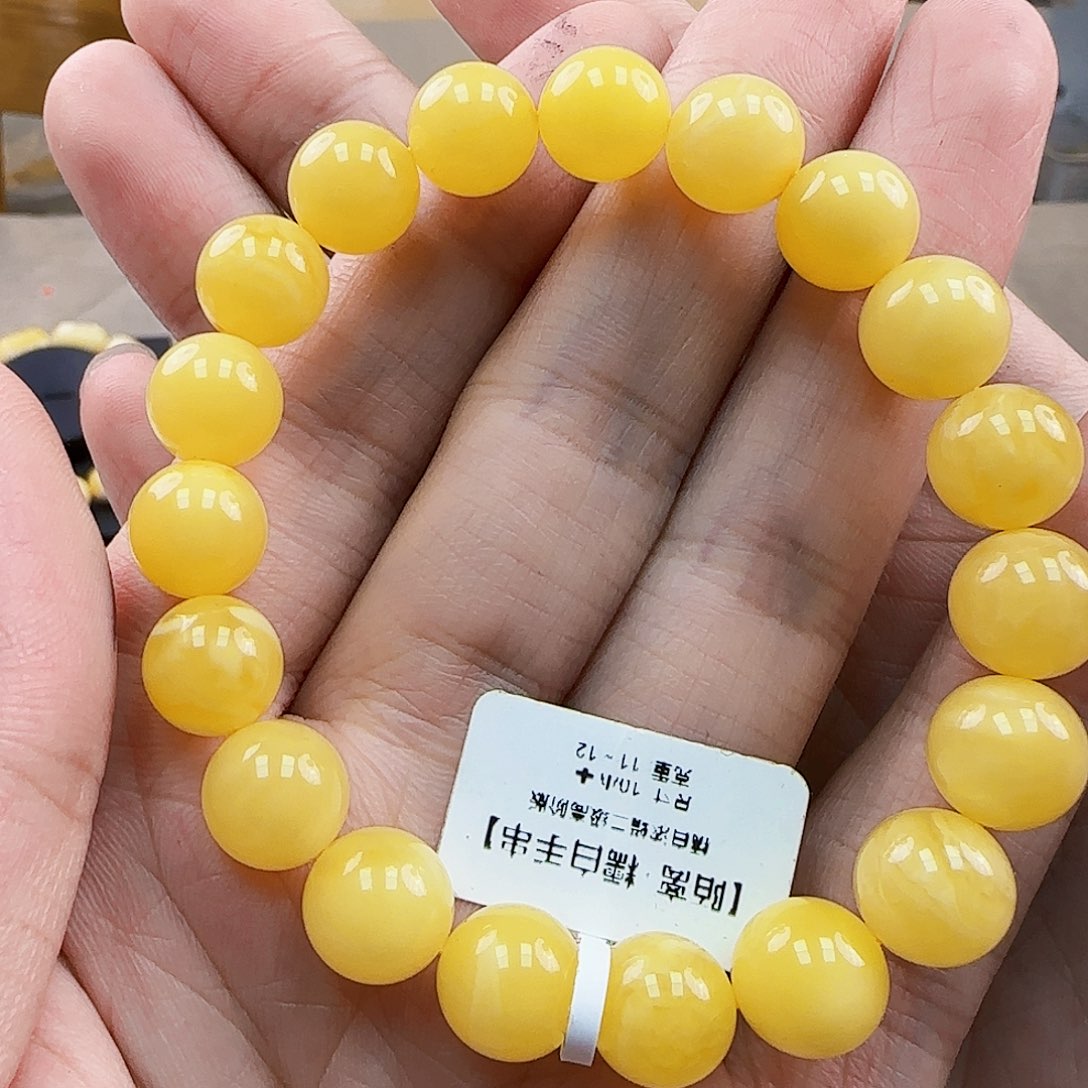 未镶嵌琥珀珠宝奇石