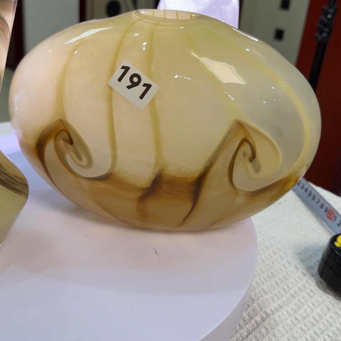 琉璃二级花瓶福利