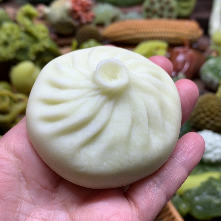 蛇纹石玉手把件未镶嵌只****到