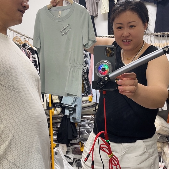 蓝色国风小衫2025