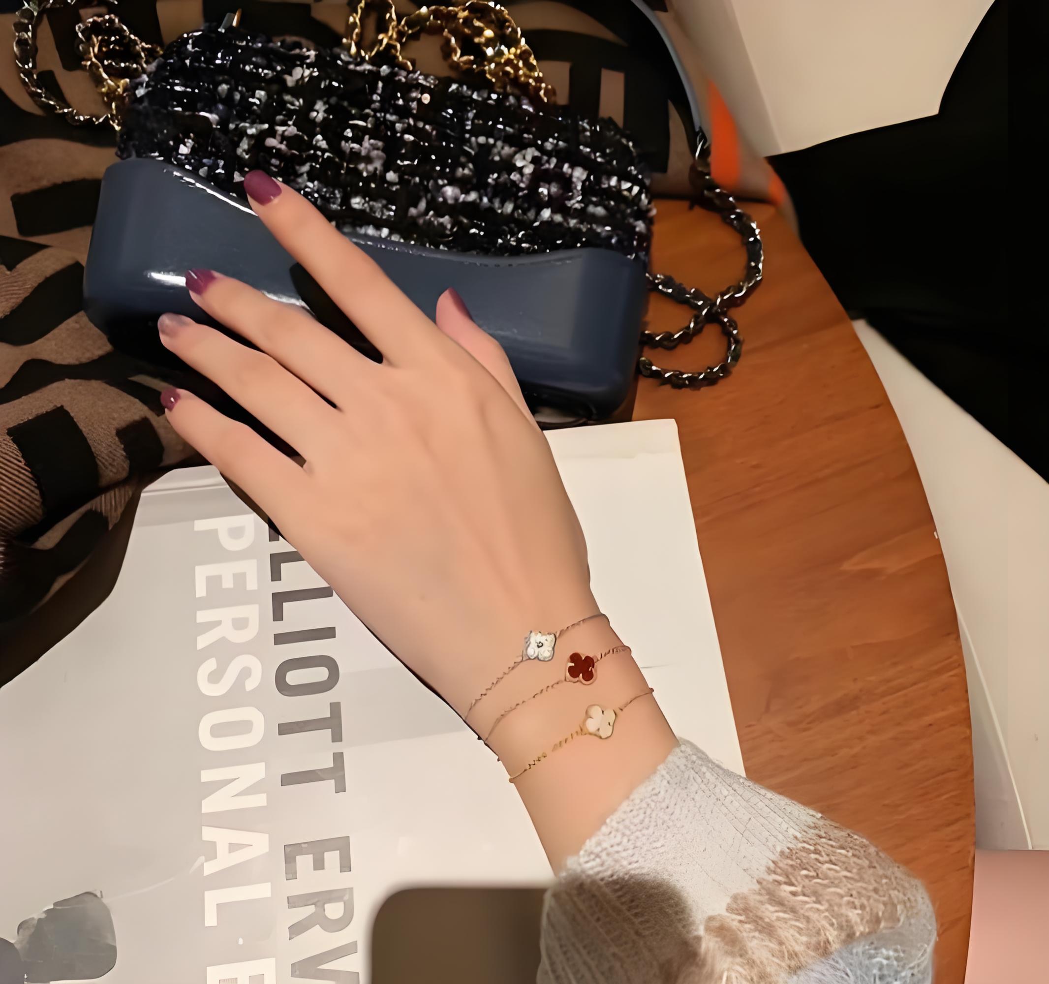 #上免会专享#18kmini单花手链轻奢女时尚气质饰品百搭