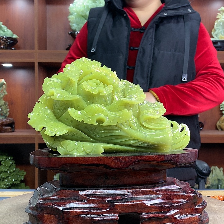 【闪购商品】蛇纹石玉（覆膜）珠宝奇石未镶嵌可***碧