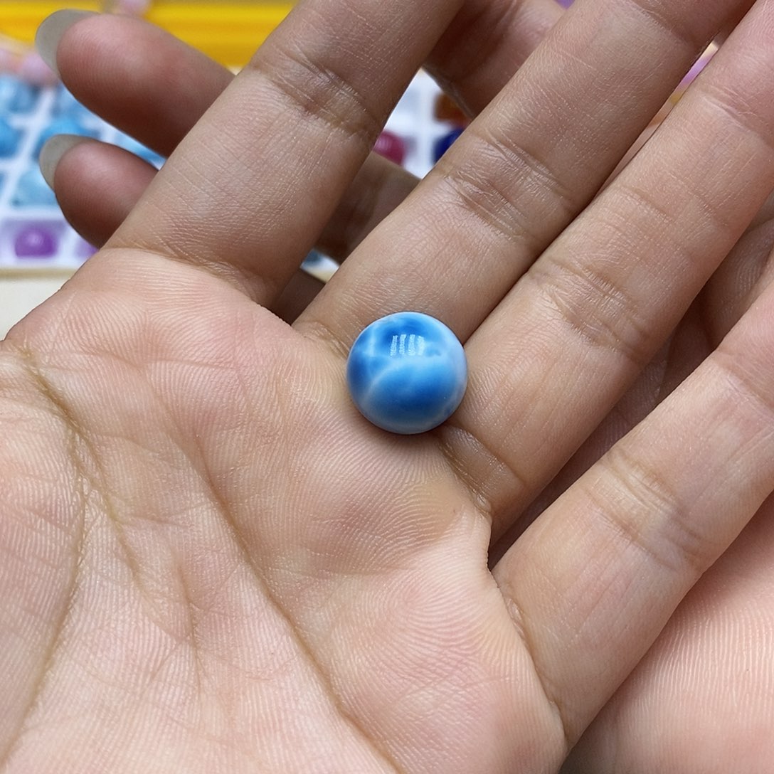 小***钦针钠钙石（海纹石）未镶嵌颈饰